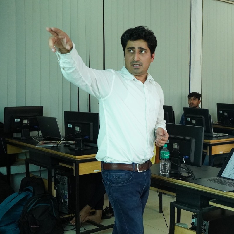 sudhanshu-kumar-founder-ineuron-ai